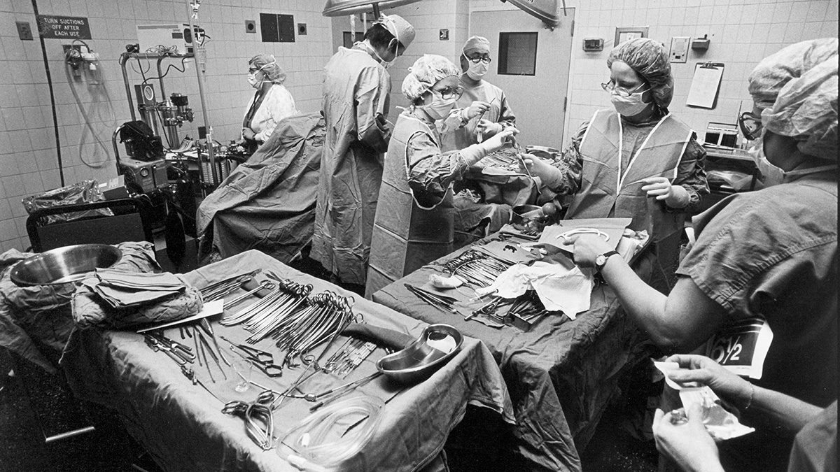 Black and white photo of hospital operating room at West Jersey Hospital System, the first multi-hospital system in New Jersey, circa 1966.