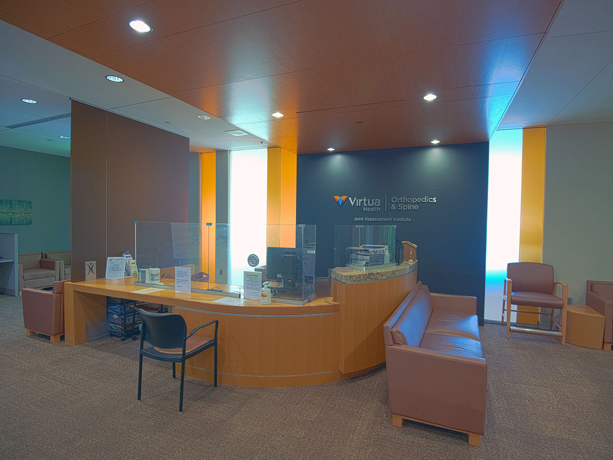 Joint Replacement Institute - Office Interior